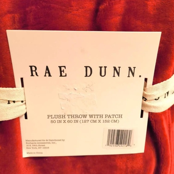 NWT HTF RAE DUNN TIS THE SEASON Red Holiday Christmas Patch Blanket Throw 50x60 - Picture 3 of 4